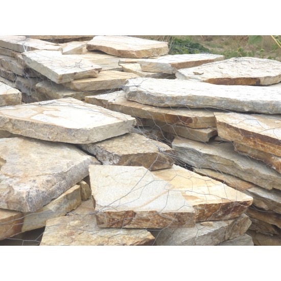 Buried Treasure Flagstone 1 ¾ – 2 1/4"